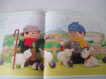 Listing 5 of 13 for Jean Greenhowe's Book - Little Dumpling Dolls