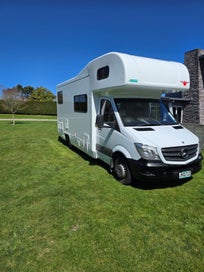 2015 Mercedes 6 Berth Campervan