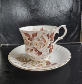 Listing 1 of 2 for Queen Anne - cup and saucer