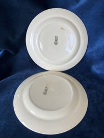 Listing 5 of 5 for Royal Doulton Country Garden plates D4932 circa 1930