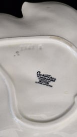 Listing 2 of 8 for CARLTONWARE TWO TONE LEAF PLATE Olive/Cream