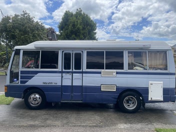 1991 Nissan Civilian