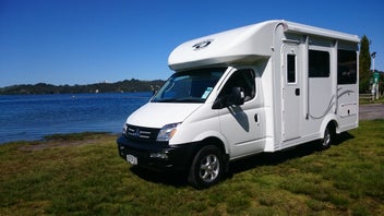 2016 Kea Breeze LDV automatic