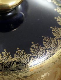 Listing 7 of 8 for VINTAGE LIMOGES LA REINE COBALT BLUE and 22k GOLD LIDDED GINGER JAR.