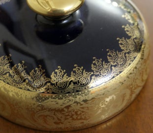 Listing 6 of 8 for VINTAGE LIMOGES LA REINE COBALT BLUE and 22k GOLD LIDDED GINGER JAR.