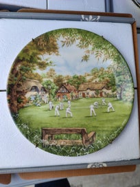 Listing 2 of 10 for Wedgewood Decorative plates x 8 Box lot 1365 (CL866)