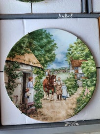 Listing 9 of 10 for Wedgewood Decorative plates x 8 Box lot 1365 (CL866)