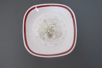 Listing 6 of 10 for TWO SMALL SUSIE COOPER PLATES