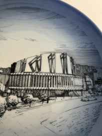 Listing 3 of 8 for Rare vintage Bing and Grondahl commemorative plate - Wellington Town Hall 1983