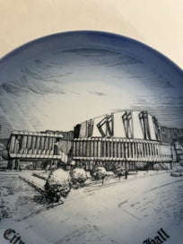 Listing 4 of 8 for Rare vintage Bing and Grondahl commemorative plate - Wellington Town Hall 1983