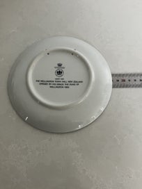 Listing 8 of 8 for Rare vintage Bing and Grondahl commemorative plate - Wellington Town Hall 1983