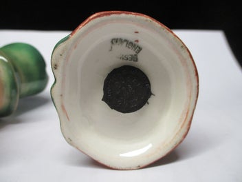 Listing 6 of 7 for *SH 843 - Beswick Collectable - Vintage Salt and Pepper Shaker - Made in England