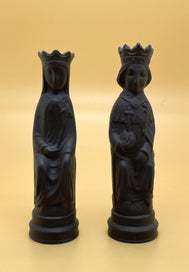 Listing 1 of 6 for Vintage Wedgwood Pottery black basalt King and Queen chess pieces