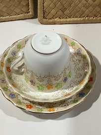 Listing 1 of 7 for Vintage Tuscan Fine English Bone China "Plant" Trio Sets (3 Cups & Saucers)