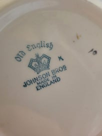 Listing 9 of 9 for Beautiful Old English Lidded Serving Dish