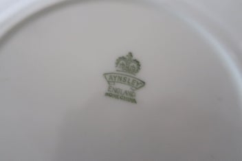 Listing 2 of 3 for ***BEAUTIFUL AYNSLEY COTTAGE DESIGN TRIO***