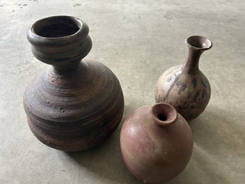 Listing 1 of 7 for Three NZ made pots