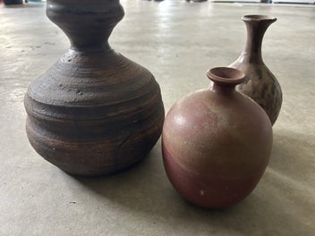 Listing 2 of 7 for Three NZ made pots