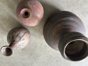 Listing 3 of 7 for Three NZ made pots
