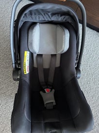 Listing 6 of 8 for Nuna Pipa Next Capsule & Next Swivel Base