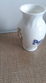 Listing 4 of 4 for BEAUTIFUL AYNSLEY COTTAGE GARDEN SMALL VASE 9X5CMS