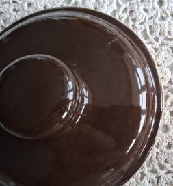 Listing 8 of 8 for Crown Lynn lidded ramekins x 4 - shape 5620 - 70s