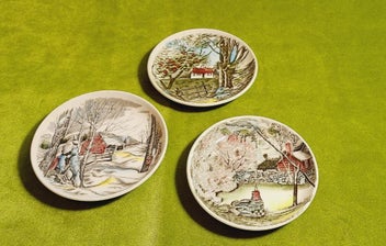 Listing 1 of 7 for JOHNSON BROTHERS "Friendly village" candy dishes