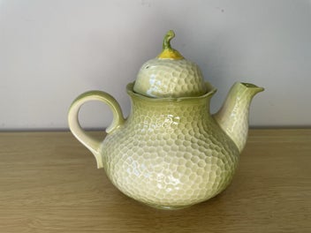 Listing 3 of 9 for Beautiful Carlton Ware New Buttercup Teapot