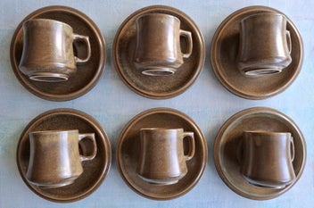 Listing 1 of 13 for 6 Temuka Riverstone mugs and saucers - flat top handles, original set, as new
