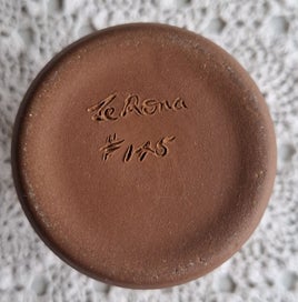 Listing 2 of 5 for Te Rona matte pot - 13cms x 6.5cms approx