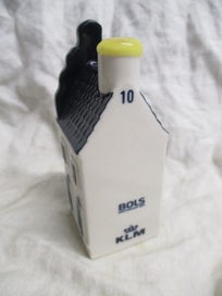 Listing 3 of 4 for KLM2 6976 - KLM Delft Blue Miniature House - No 10