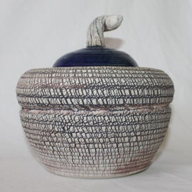 Listing 7 of 18 for +++ SUPERB POTTERY LIDDED URN/VESSEL +++