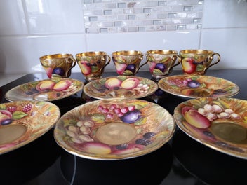 Listing 4 of 16 for Aynsley, Orchard Gold. Five Cups & Saucers.