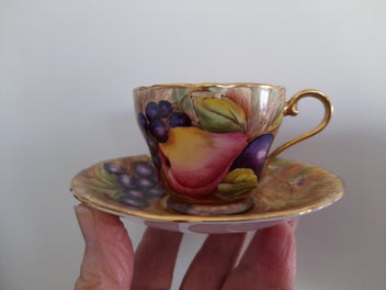 Listing 15 of 16 for Aynsley, Orchard Gold. Five Cups & Saucers.