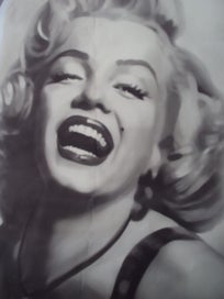Listing 1 of 5 for HUGE Marilyn Monroe
