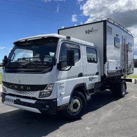 2025 Mitsubishi FUSO Trucker