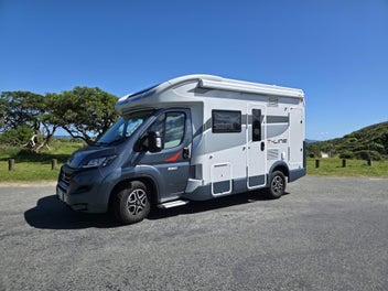 2025 Roller Team T-Line 590 Fiat - low kms