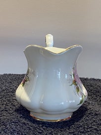 Listing 3 of 6 for Beautiful Fine Bone China Paragon Wedding Bouquets Camelia Milk Jug