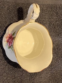 Listing 5 of 6 for Beautiful Fine Bone China Paragon Wedding Bouquets Camelia Milk Jug