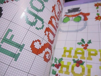 Listing 18 of 20 for CROSS STITCH~ Donna Kooler's "555 Fabulous Cross Stitch Patterns!~ 128 pages!