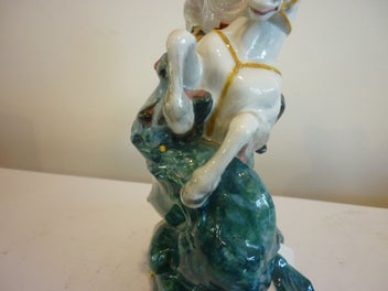 Listing 4 of 10 for ST GEORGE & DRAGON. ROYAL DOULTON HN2051 (1950-85)