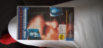 Listing 1 of 3 for The vanishing no mould vhs