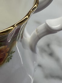 Listing 8 of 14 for Royal Albert Old Country Roses Sugar Bowl & Milk Jug / Creamer