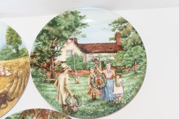 Listing 2 of 7 for ***BEAUTIFUL WEDGWOOD PLATES "THE VILLAGE GREEN SERIES"