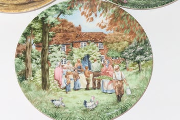 Listing 4 of 7 for ***BEAUTIFUL WEDGWOOD PLATES "THE VILLAGE GREEN SERIES"