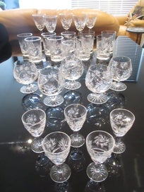 Listing 1 of 17 for Crystal glasses x 25