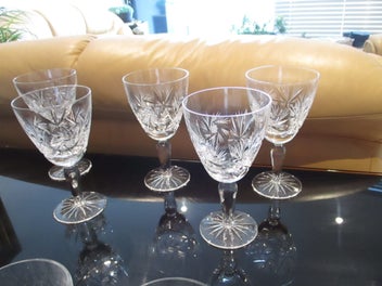 Listing 11 of 17 for Crystal glasses x 25