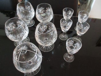 Listing 12 of 17 for Crystal glasses x 25