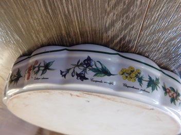Listing 4 of 5 for 25cm Porcelain Flower Print Round Dish