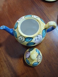 Listing 2 of 6 for Christine Harris collection 13 items including lids